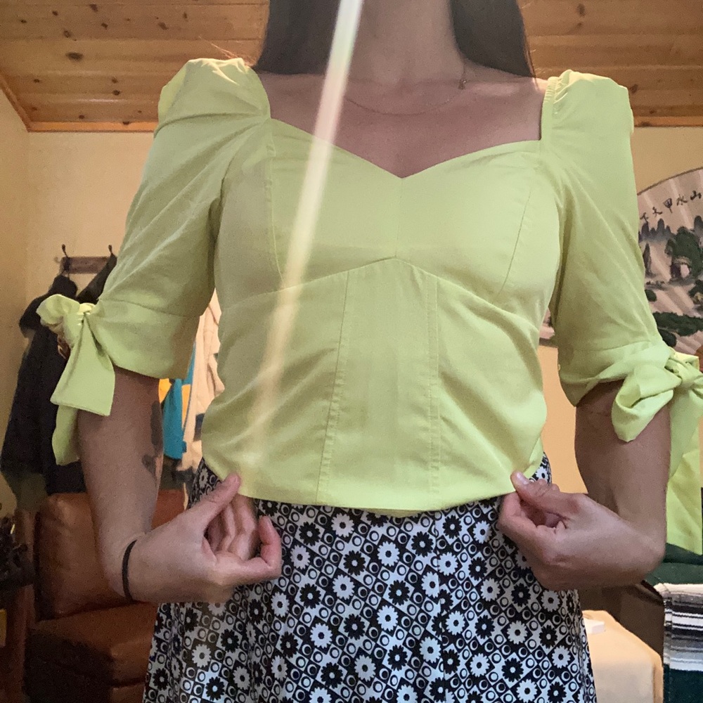 Express blouse lime